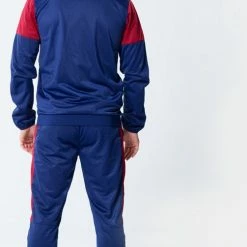 FC Barcelona Trainingspak 21/22 - Voetbal Trainingspak Voor Heren - Barca Vest En Trainingsbroek - Officieel FC Barcelona Fanproduct - Maat XXL 22 FC Barcelona Trainingspak 21/22 - Voetbal Trainingspak Voor Heren - Barca Vest En Trainingsbroek - Officieel FC Barcelona Fanproduct - Maat XXL -Sportkleding-Dames Winkel 503x840 3