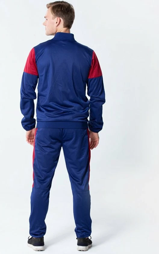 FC Barcelona Trainingspak 21/22 - Voetbal Trainingspak Voor Heren - Barca Vest En Trainingsbroek - Officieel FC Barcelona Fanproduct - Maat XXL 5 FC Barcelona Trainingspak 21/22 - Voetbal Trainingspak Voor Heren - Barca Vest En Trainingsbroek - Officieel FC Barcelona Fanproduct - Maat XXL - Afbeelding 3