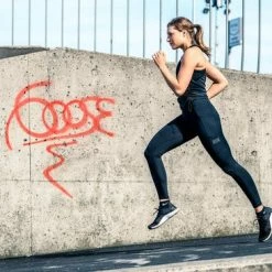 Reeva Sportlegging - Fitness Legging - High Waist - XS (dames) (reflective) 10 Reeva Sportlegging - Fitness Legging - High Waist - XS (dames) (reflective) -Sportkleding-Dames Winkel 550x366 15