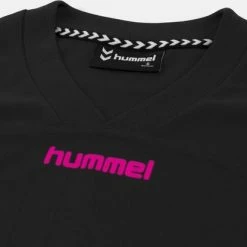 Hummel Fyn Shirt Korte Mouw Dames - Zwart / Magenta | Maat: M 17 Hummel Fyn Shirt Korte Mouw Dames - Zwart / Magenta | Maat: M -Sportkleding-Dames Winkel 550x415 3