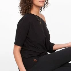 Urban Goddess Urban Goddess Bhav Sportshirt - Maat XL - Vrouwen - Zwart -Sportkleding-Dames Winkel 550x501 28