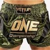 Venum X ONE FC Muay Thai Short Khaki Gold Maat Venum Kickboks Muay Thai Shorts: M - Jeans Maat 30 2 Venum X ONE FC Muay Thai Short Khaki Gold Maat Venum Kickboks Muay Thai Shorts: M - Jeans Maat 30 -Sportkleding-Dames Winkel 550x504 4