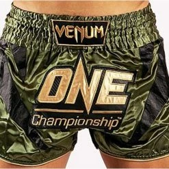 Venum X ONE FC Muay Thai Short Khaki Gold Maat Venum Kickboks Muay Thai Shorts: M - Jeans Maat 30