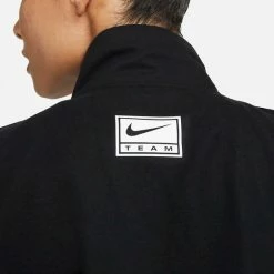 Nike Swoosh Run Sportvest Vrouwen - Maat L -Sportkleding-Dames Winkel 550x550 122