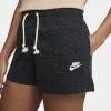Nike Sportswear Gym Vintage Dames Short - Maat M -Sportkleding-Dames Winkel 550x550 148