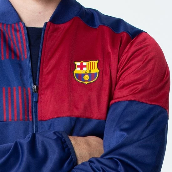 FC Barcelona Trainingspak 21/22 - Voetbal Trainingspak Voor Heren - Barca Vest En Trainingsbroek - Officieel FC Barcelona Fanproduct - Maat XXL 12 FC Barcelona Trainingspak 21/22 - Voetbal Trainingspak Voor Heren - Barca Vest En Trainingsbroek - Officieel FC Barcelona Fanproduct - Maat XXL - Afbeelding 10
