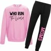 Livingstickers Joggingpak Dames-who Run The World Moms-roze-zwart-Maat S -Sportkleding-Dames Winkel 550x557 4