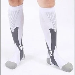 MeditorPlus Sportkousen - Compressiesokken - Compressiekousen - Steunkousen - Hardloopsokken Outdoor Set Van 2 Paar Wit - L/XL -Sportkleding-Dames Winkel 550x560 2