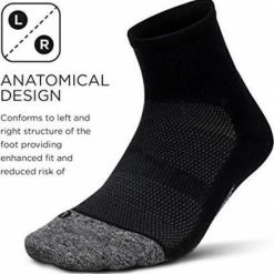 Feetures Sokken - Elite Light Cushion Quarter - Black -Sportkleding-Dames Winkel 550x560