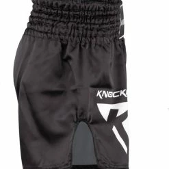 Knockout Kickboks Broekje Zwart-Wit Maat | M -Sportkleding-Dames Winkel 550x581 2