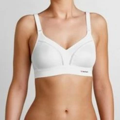 Triumph Triaction Workout - Sportbeha - Vrouwen- Wit -Sportkleding-Dames Winkel 550x610 4