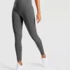 LOUZIR Fitness/Yoga Legging - Fitness Legging - Sport Legging Stretch - Squat Proof - Donkergrijs - Naadloos - Maat M 1 LOUZIR Fitness/Yoga Legging - Fitness Legging - Sport Legging Stretch - Squat Proof - Donkergrijs - Naadloos - Maat M -Sportkleding-Dames Winkel 550x629 1