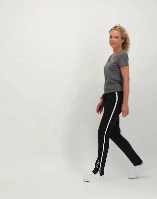 2ZiP Smart Sport Fashion 2ZiP Joggingbroek Met Lange Ritsen - Dames - Zwart - Maat XS 4 2ZiP Smart Sport Fashion 2ZiP Joggingbroek Met Lange Ritsen - Dames - Zwart - Maat XS - Afbeelding 2