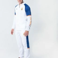 Real Madrid CF Real Madrid Trainingspak 21/22 - Voetbaltrainingspak Voor Heren - Officieel Real Madrid Fanproduct - Vest En Trainingsbroek - 100% Polyester - Maat XXL -Sportkleding-Dames Winkel 550x707 3