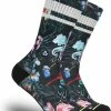 FLINCK Sportsokken - Jungle Nights - Maat 45-48 - Unisex - Heren Sokken - Dames Sokken - Naadloze Sokken - Crossfit Sokken - Hardloop Sokken - Fitness Sokken - Fietssokken 1 FLINCK Sportsokken - Jungle Nights - Maat 45-48 - Unisex - Heren Sokken - Dames Sokken - Naadloze Sokken - Crossfit Sokken - Hardloop Sokken - Fitness Sokken - Fietssokken -Sportkleding-Dames Winkel 550x713 2
