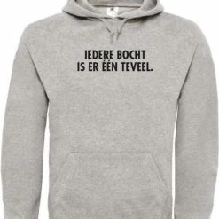 Merkloos Wintersport Hoodie Iedere Bocht Is Er één Teveel - SoBAD. | Foute Apres Ski Outfit | Kleding | Verkleedkleren | Wintersporttruien | Wintersport Dames En Heren