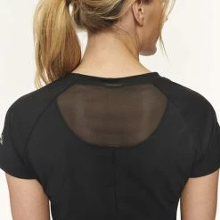 Active PanActive Panther Sandy Solid Top In De Kleur Zwart, Training Top Dames Damesshirt, Port T-Shirt Voor Dames, Quick-Dry, V-Hals,Sport T-shirt Dames Korte Mouwen Loopshirt Ademend Fitness Gym Shirt Snel Droog.ther T-shirt Sandy Solid Black -Sportkleding-Dames Winkel 550x824 5