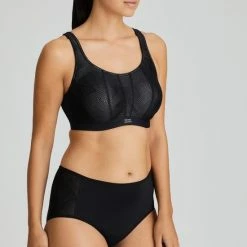 PrimaDonna Sport The Game Sport Bh 6000510 Zwart - Maat 70G -Sportkleding-Dames Winkel 550x831 1
