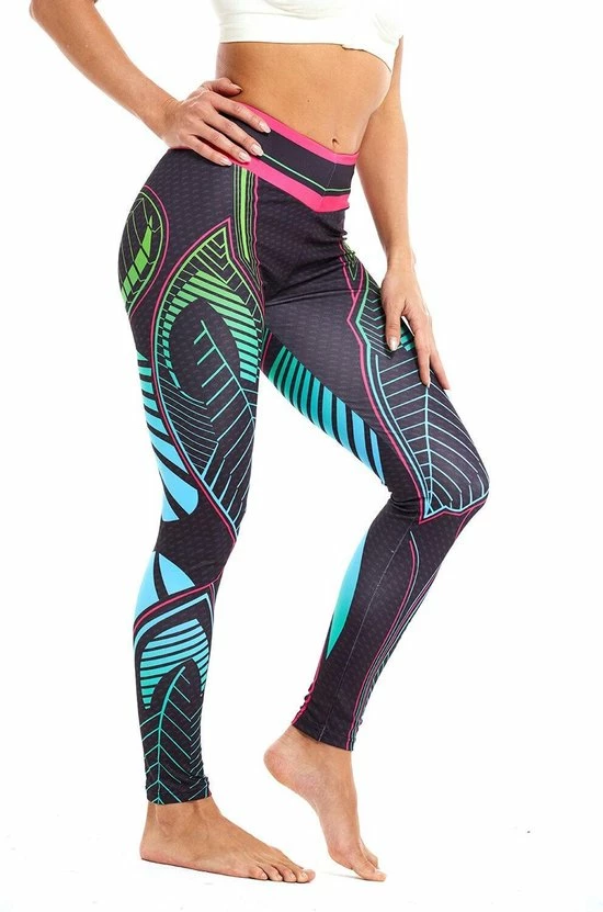 Ultimate Fit Fitnesslegging In Decoratief Bladdesign. Zwart, Roze, Groen En Blauw 5 Ultimate Fit Fitnesslegging In Decoratief Bladdesign. Zwart, Roze, Groen En Blauw - Afbeelding 3