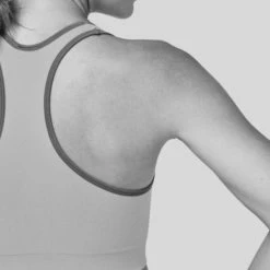 Proact Naadloze Sportbeha PA001, Zwart/Grijs, Maat XL/XXL 9 Proact Naadloze Sportbeha PA001, Zwart/Grijs, Maat XL/XXL -Sportkleding-Dames Winkel 550x837 1